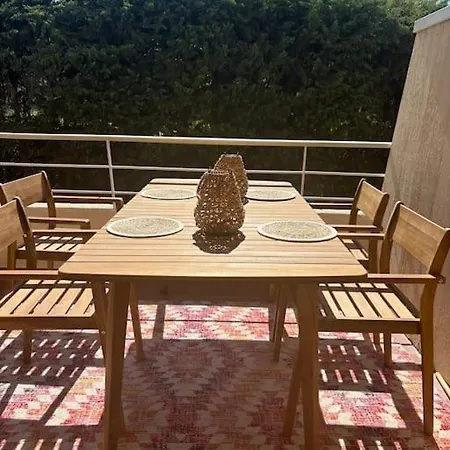 Botany Executive 6p Avec Piscine, A 5 Min Du Port Διαμέρισμα