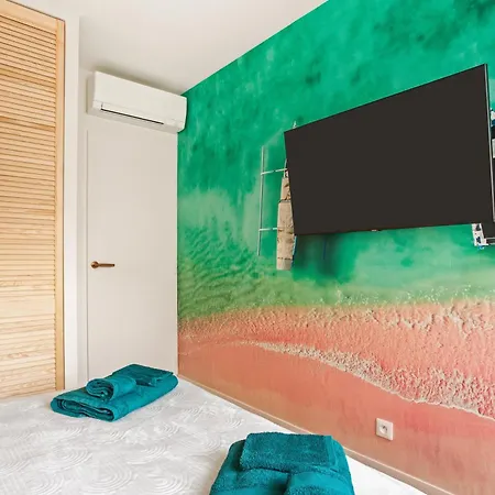 Botany Executive 6p Avec Piscine, A 5 Min Du Port アパート サントロペ